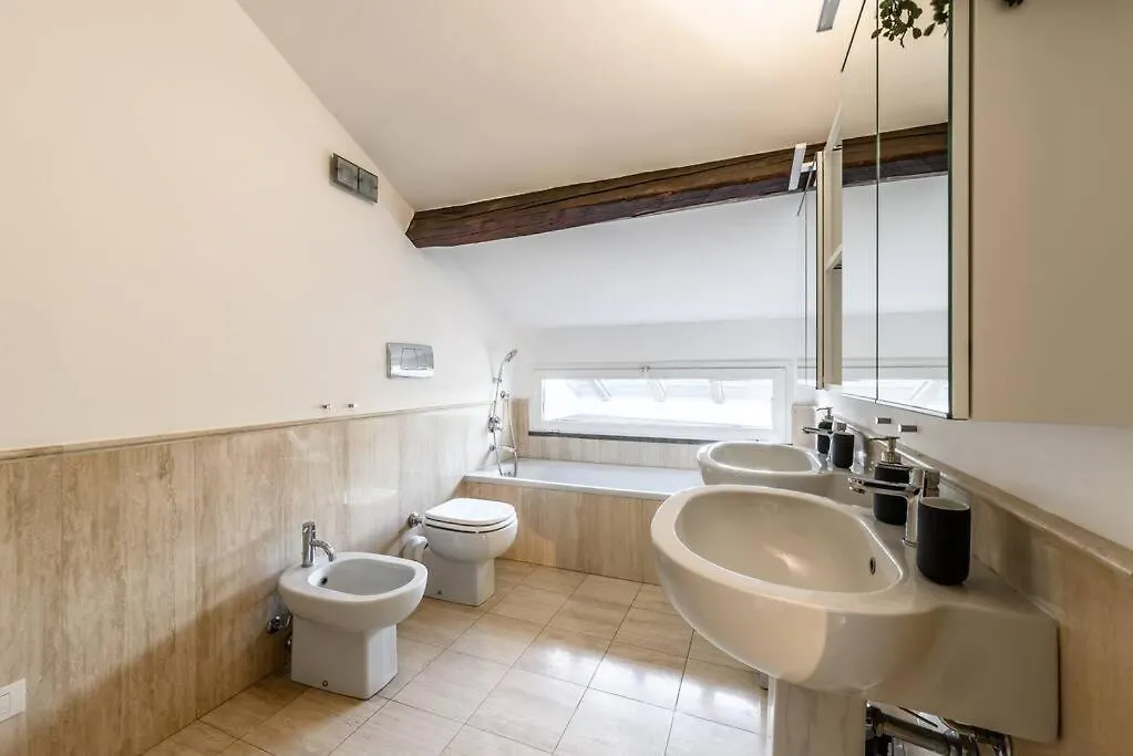 Buenos Aires' Nest - 10 Minutes From Duomo With Terrace Apartment Milan