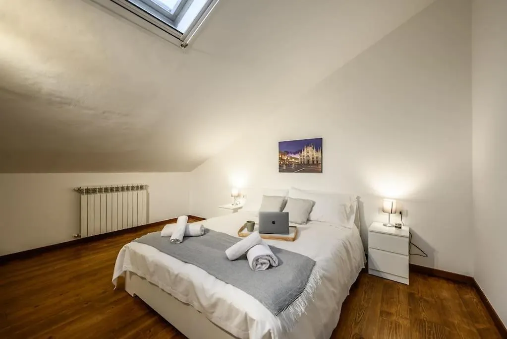 Buenos Aires' Nest - 10 Minutes From Duomo With Terrace Apartment Milan 0*,